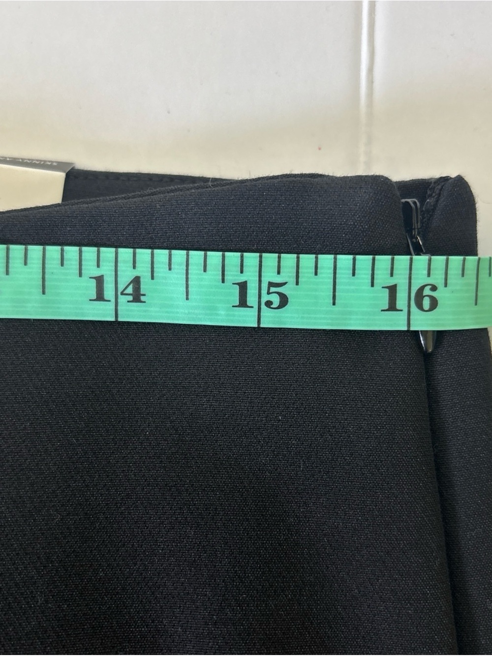 White House Black Market Black The Skinny Ankle Pants. New with Tags. Size 10R. - Picture 8 of 11